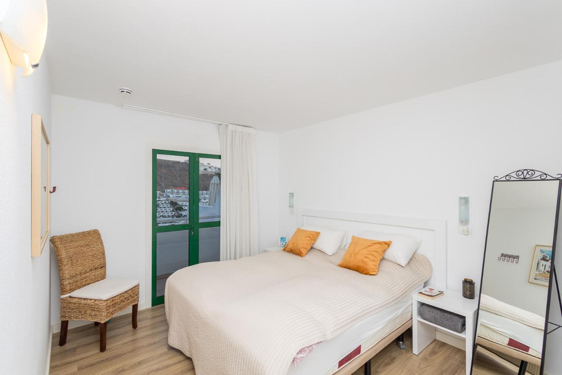 2br Terrace House - Pool & Solarium Apartament